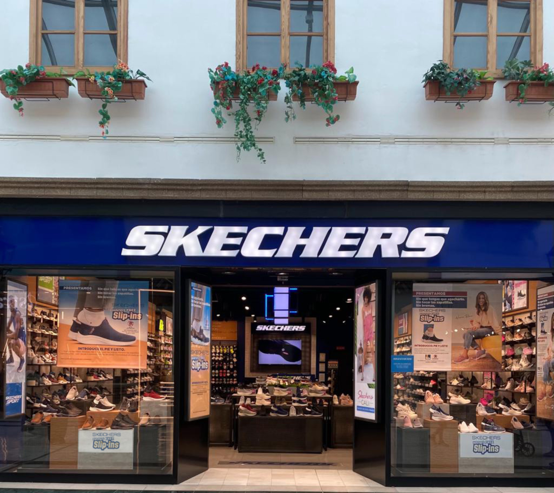 SKECHERS LA VILLA 2