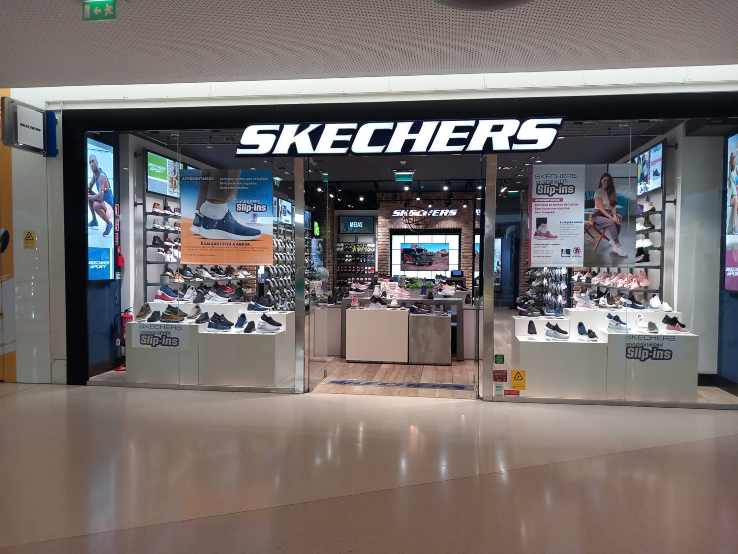 SKECHERS MADEIRA