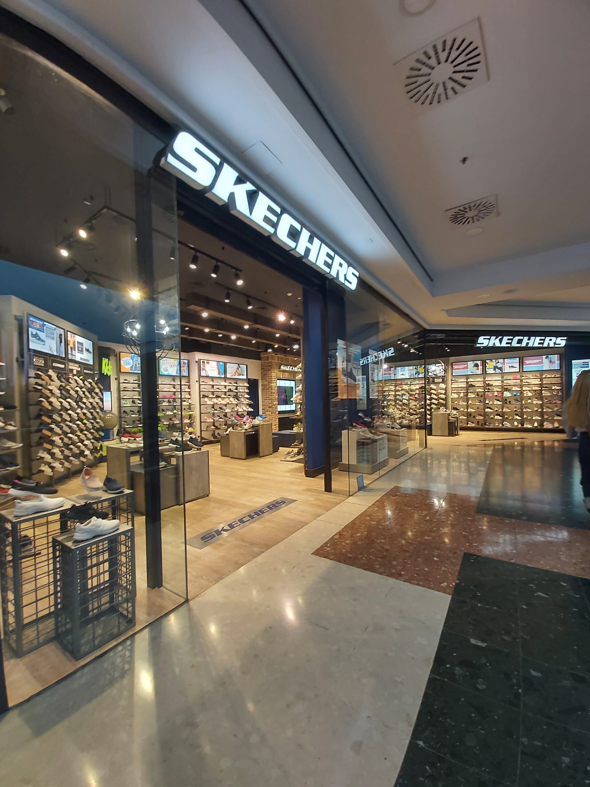 SKECHERS MERIDIANO