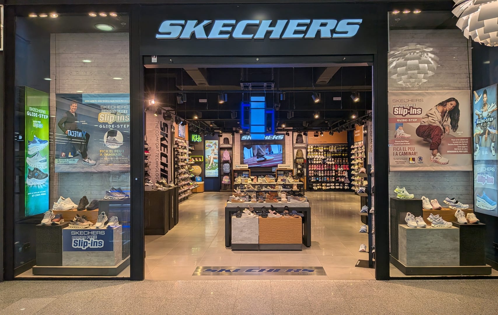 SKECHERS MATARO